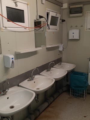 Sanitrcontainer